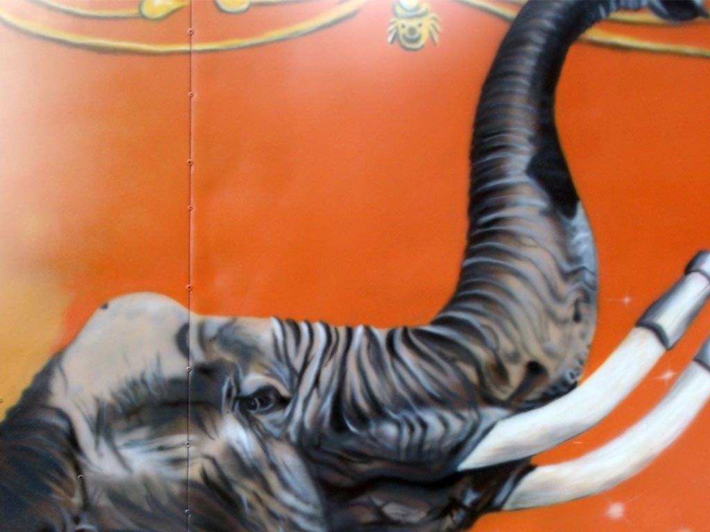 felix almes, 2013, Circus Afrika - Portal Wagon
